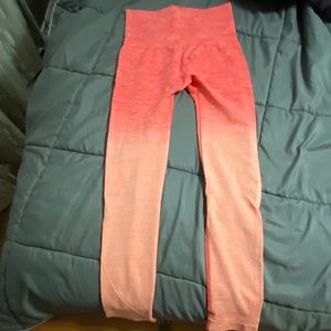Coral/orange ombré leggings